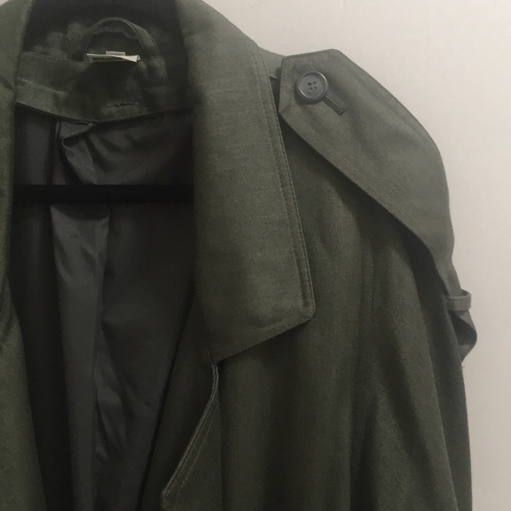 Green-gray Trench - Picture 7 of 8
